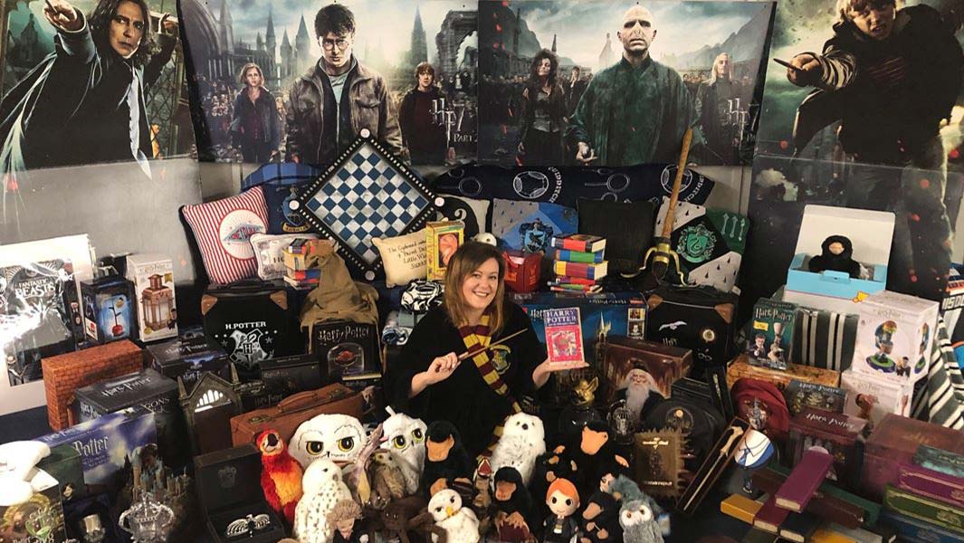 Meet a Harry Potter and Fantastic Beasts superfan! ⚡️