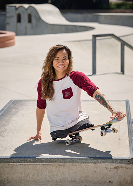 “No legs, no limits”: see Kanya's EPIC skateboarding record! | Guinness ...