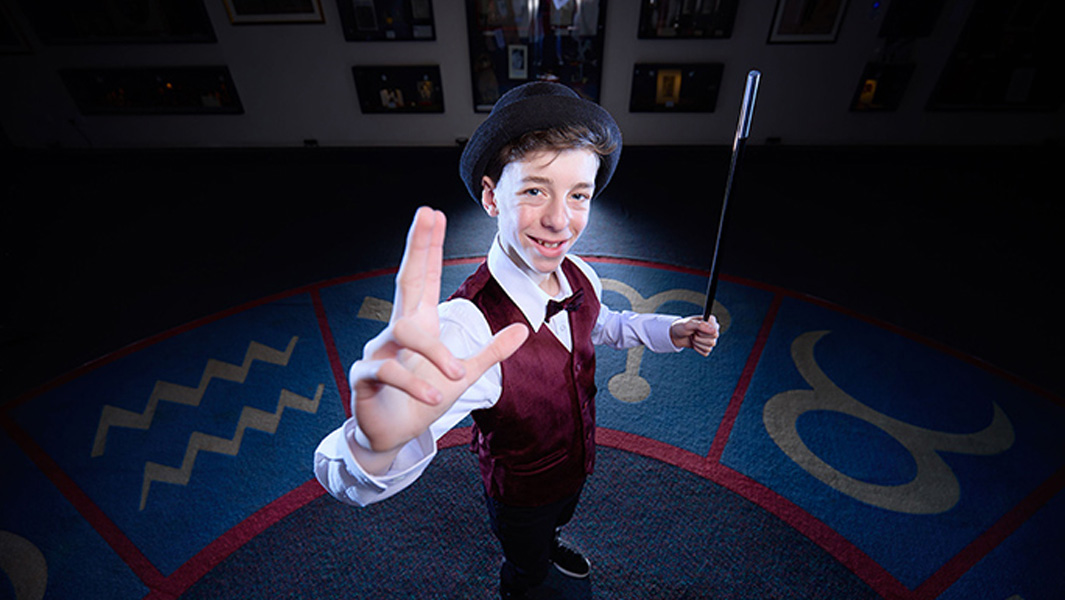 Famous teen magician teaches you how to break world records!