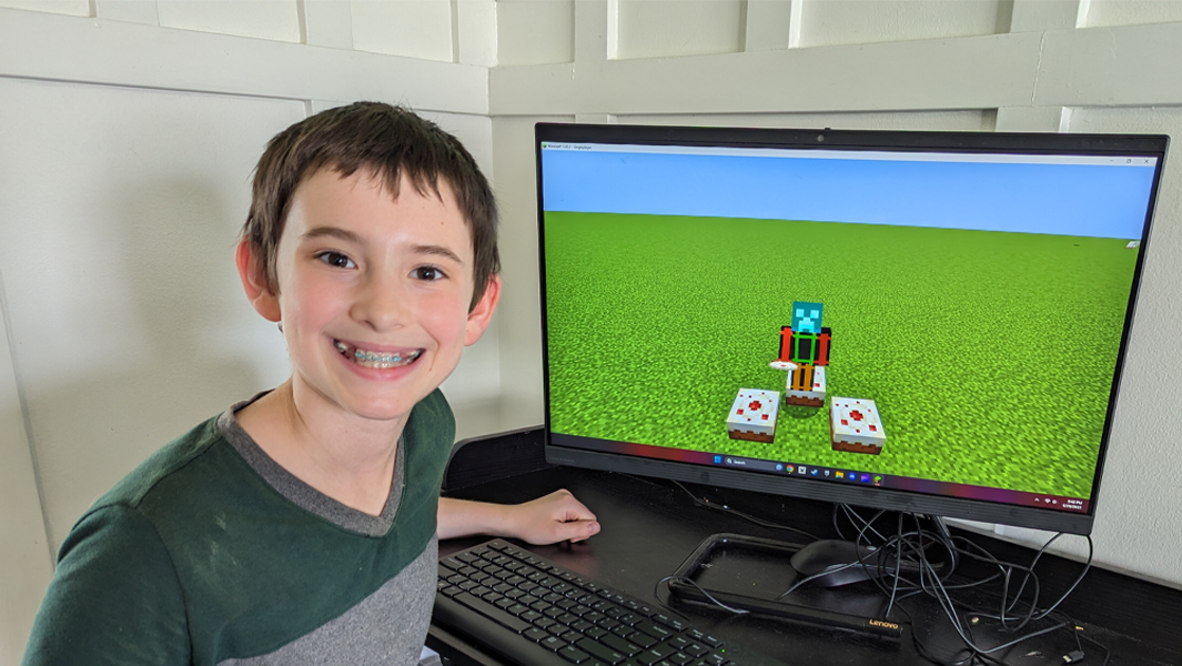 This 13-year-old Minecraft fanatic just broke an epic record
