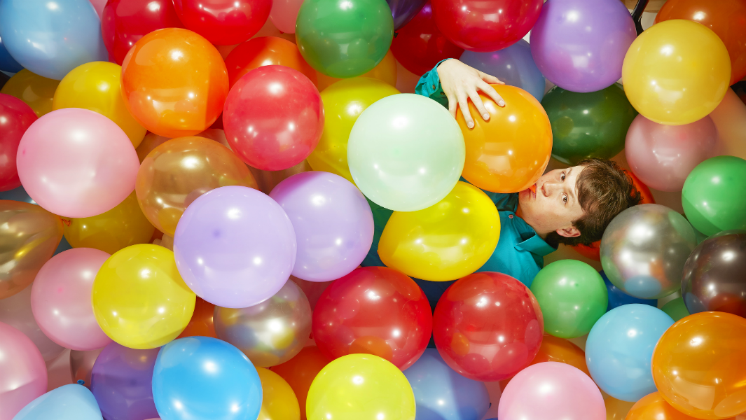 Most balloons blown up in one hour by an individual