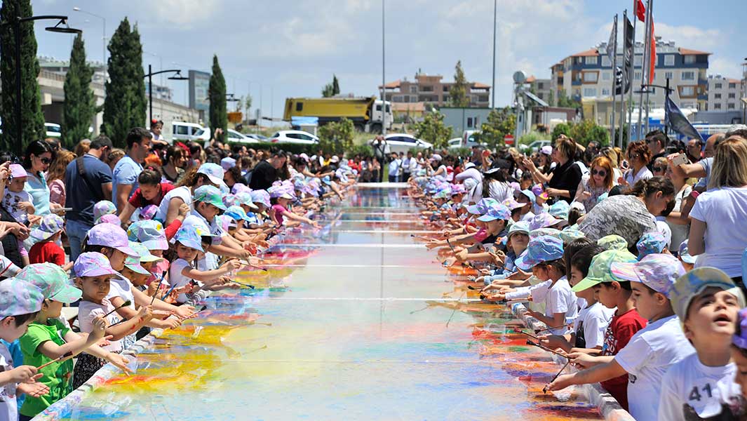 Largest fabric marbling painting