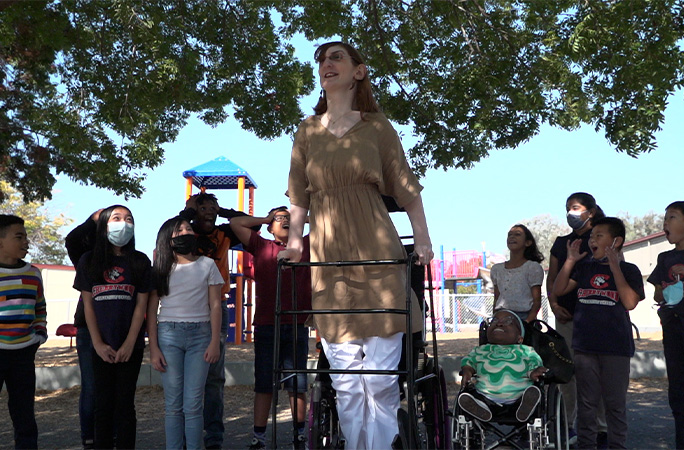 All The Records Broken By The World S Tallest Woman Guinness World