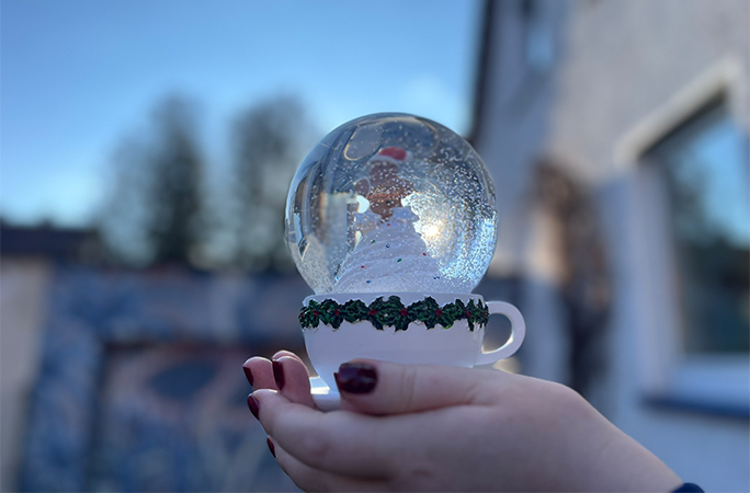 cup snow globe