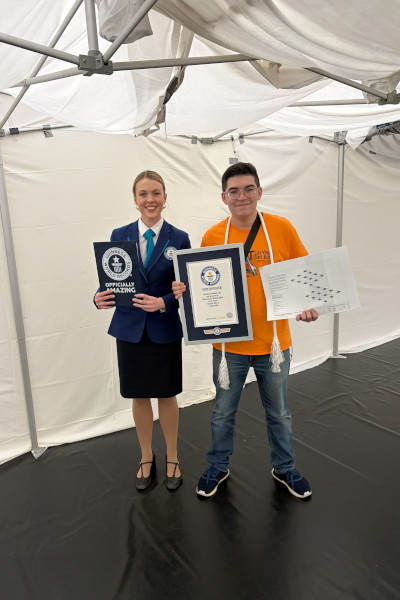 adjudicator with kid