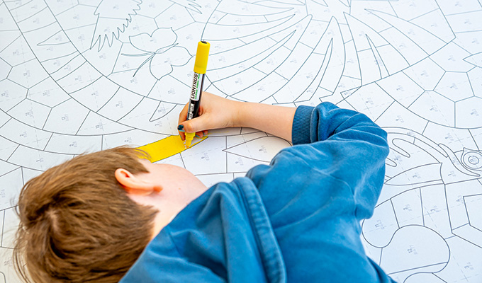 kid painting