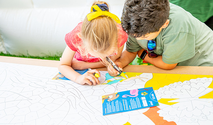 kids colouring