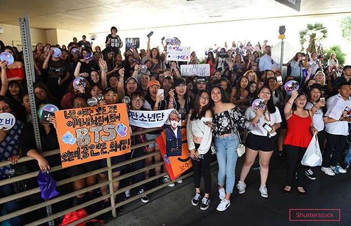 BTS fans cheering