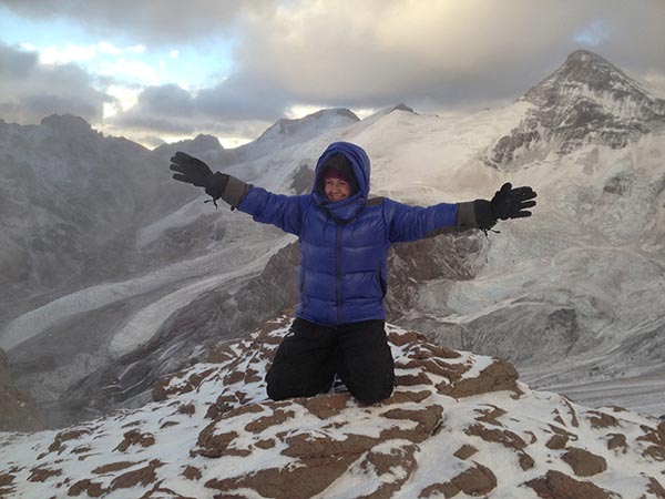 Viridiana Aconcagua open arms