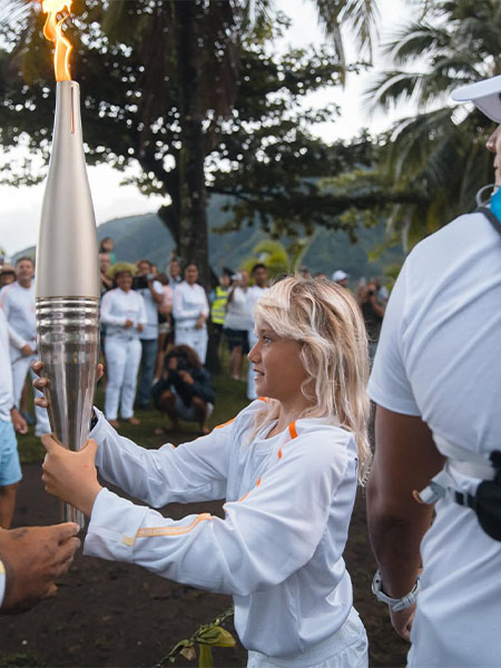 Kelia holding torch