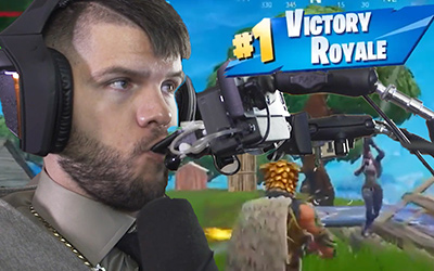 Rocky No Hands playing fortnite with his mouth